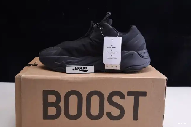 Yeezy Boost FV4440 700 Adidas Black MNVN Triple 0429
